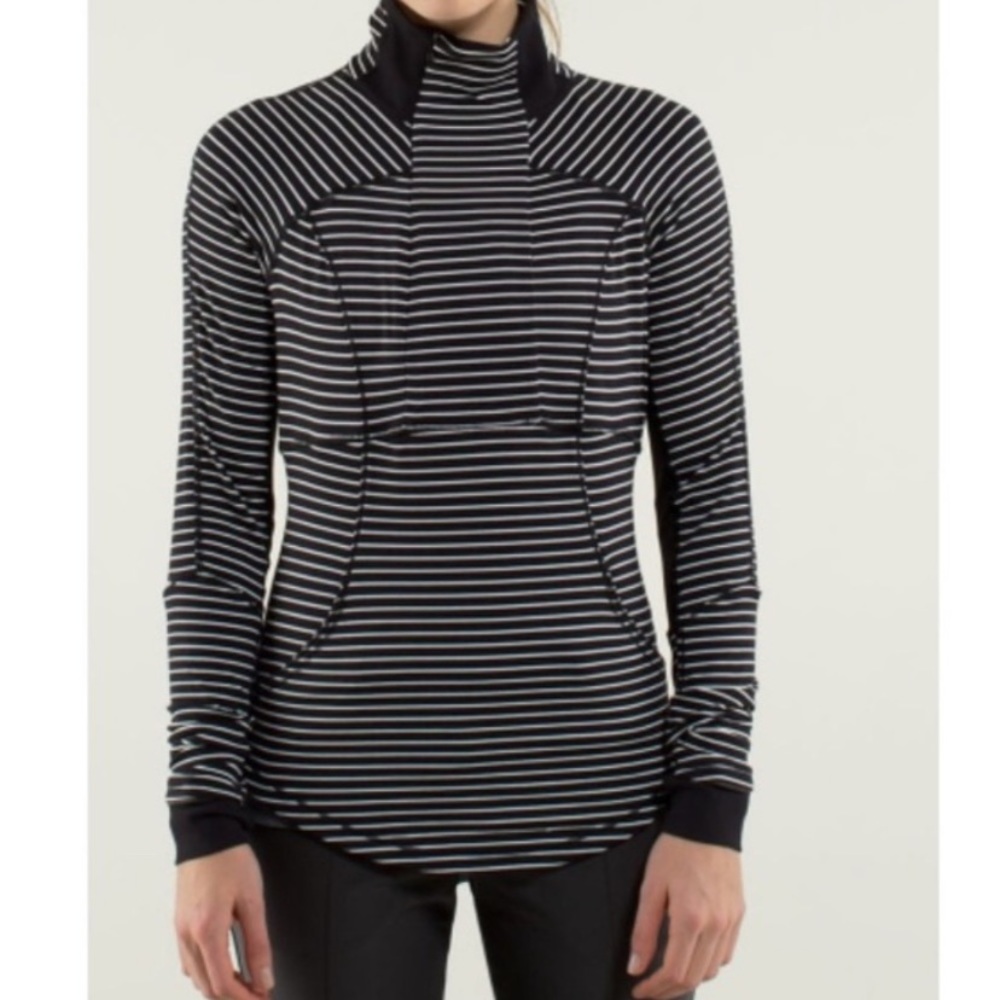 Lululemon Base Runner 1/2 Zip Size 2